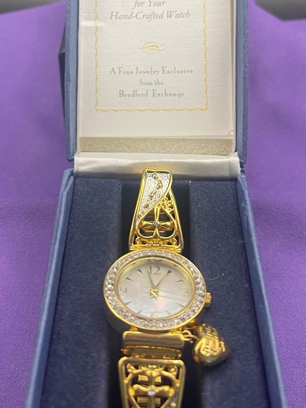 NIB Bradford Exchange Footprints of Faith Gold- tone Crystal Watch New Battery!